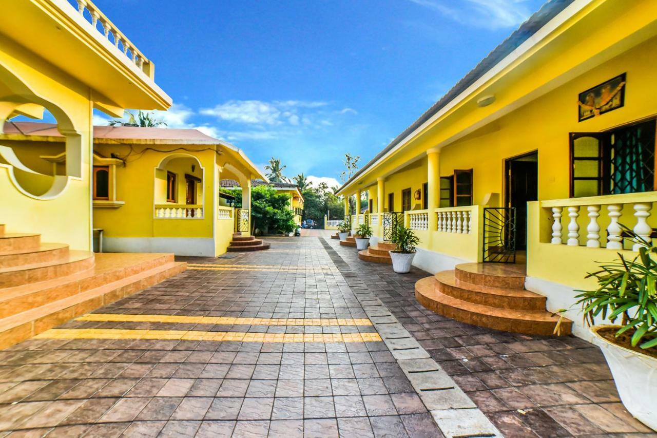Fabhotel Yoyo Cottage With Pool - Nr Chapora Fort Vagator Bagian luar foto